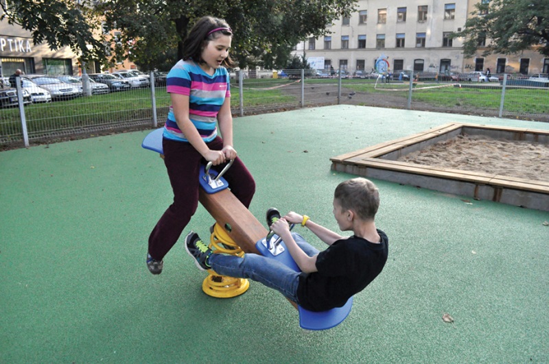 Детская игровая площадка Plas 1 качели балансирные от компании МАФМАРКЕТ