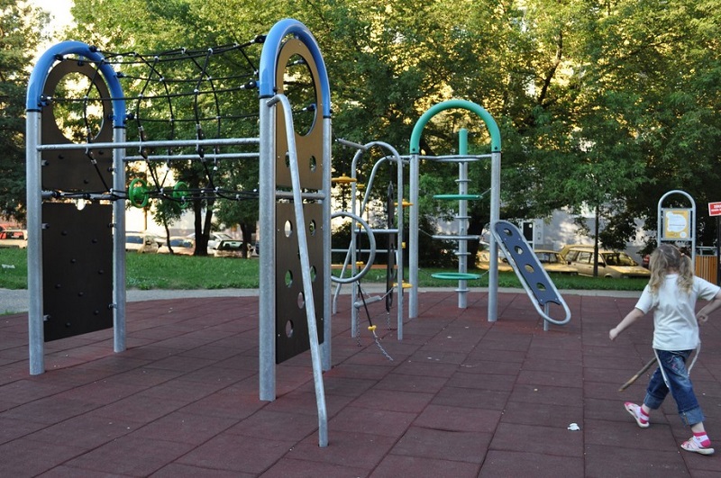 Детская игровая площадка Kronos II полоса препятствий со стенкой от компании МАФМАРКЕТ