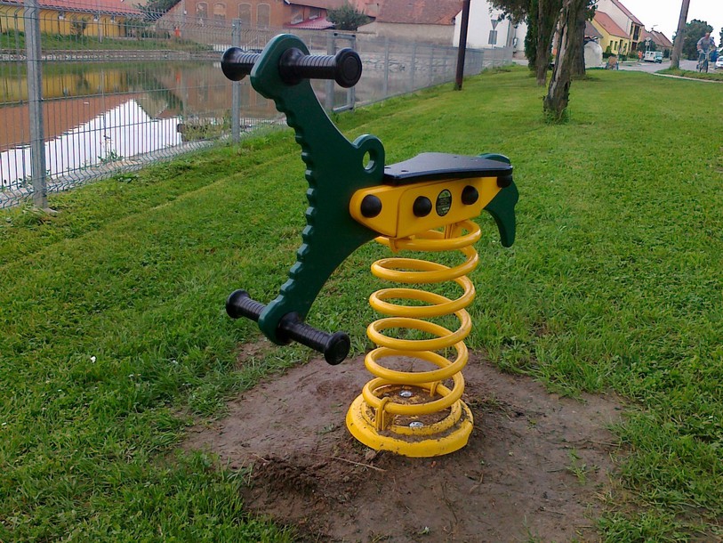 Детская игровая площадка Crocodile пружинная качалка от компании МАФМАРКЕТ